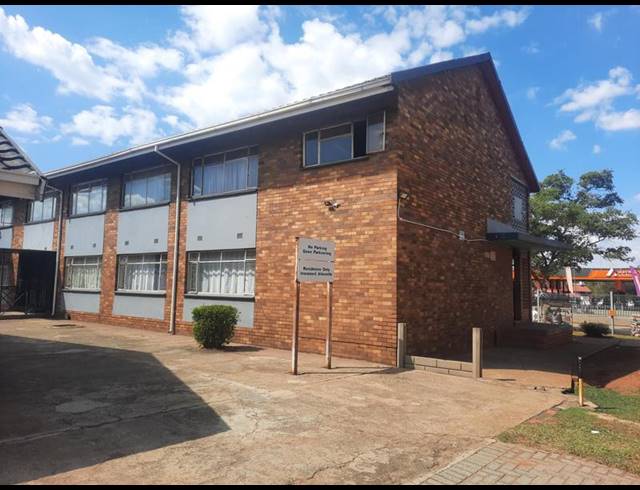 2 BEDROOM APARTMENT FOR SALE IN VANDERBIJLPARK CW 6